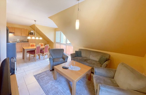 Koelpinsee Apartment | Gemütlich & Liebevoll Eingerichtete, 57qm Große, Ferienwohnung für 4 Personen