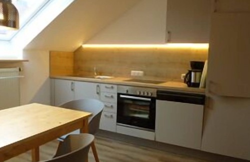 Nordheim a. Main Apartment | Gemütliche 70qm Ferienwohnung mit Balkon, kostenfreies Parken und WLAN, Frühstücksbuffet, voll ausgestattete Küche