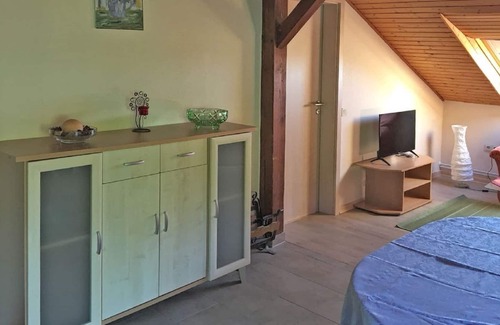 Waldbrunn Apartment | Gemütliche Ferienwohnung mit Terrasse im Westerwald