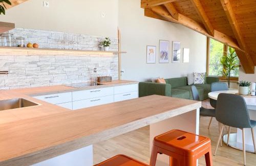 Oberdorla Apartment | Gemütliche Ferienwohnung mit Panoramafenster