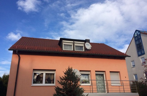 Amberg Apartment | Gemütliche Ferienwohnung in Ruhigem Ambiete