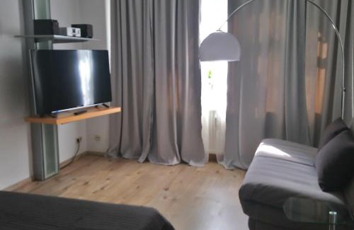 Daberstedt Apartment | Gemütliche Ferienwohnung im Erdgeschoss- Jenaer Straße