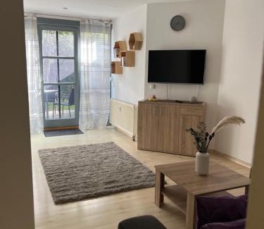 Edling Apartment | Gemütliche Ferienwohnung mit Charme