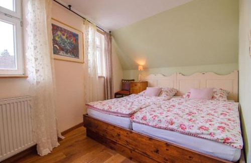 Bracht Apartment | Gemütliche Wohnung in Bracht mit Garten