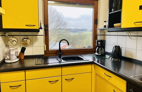 Dipperz House | Gemütlicher Bungalow in Ruhiger Lage mit Traumhafter Aussicht für 2-6 Personen