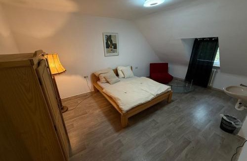 Alt-Knielingen House | Gemütliches Buchen Zimmer mit Gemeinschaftsbad