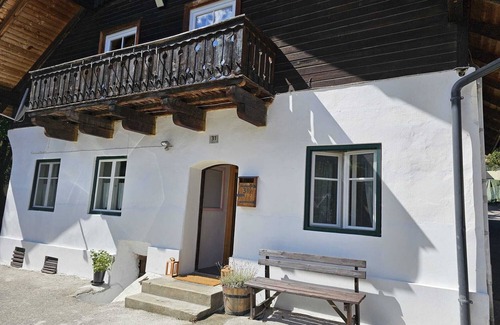 Obervellach Cottage | Gemütliches Haus an Einem Ruhigen Ort mit Blick auf die Berge