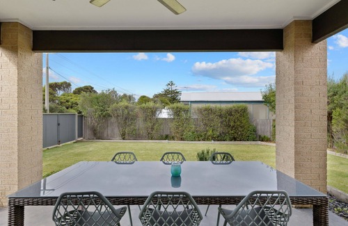 Sunderland Bay House | Gemstone at Sunderland Bay