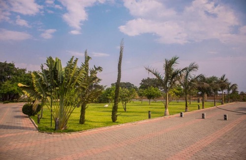 Lusaka Resort | GEN 3230 RESORT