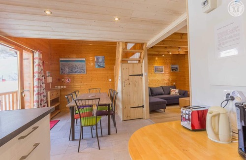 Saint-Francois-Longchamp House | Genepix - St-francois-longchamp