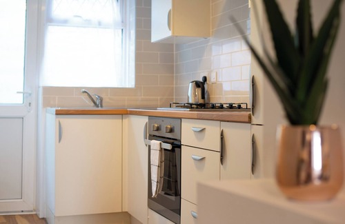 Landore House | Generous House near The Liberty Stadium