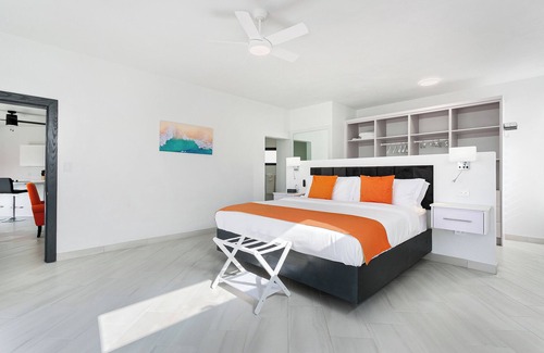 Cove Bay Hotel | Genesis Residences Shoal Bay - 2 Bedroom Penthouse Upstairs