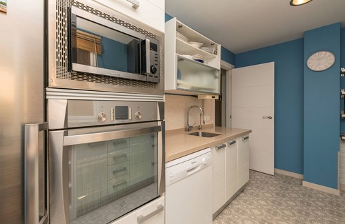 Jerez de la Frontera House | GENOVA - Cosy flat just five minutes from the centre of Jerez de la Frontera with free wif