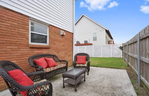 Saint Anthony House | Gentilly Jewel New Orleans
