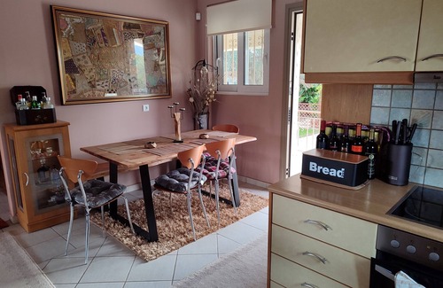 Chalcis House | George family house