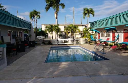 Frederiksted Southeast Hotel | Georges Royal Inn