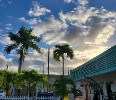 Frederiksted Southeast Hotel | Georges Royal Inn