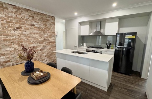 Busselton House | Georgette Retreat – Coastal Comfort in the Heart of Busselton