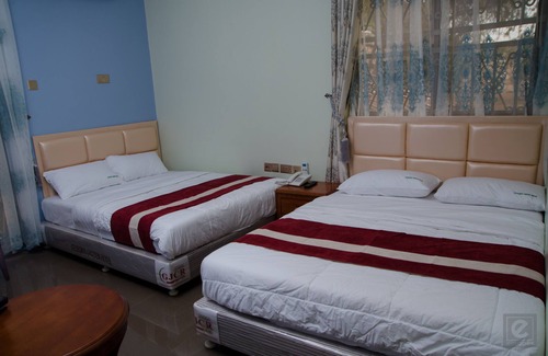 Kampala Bed & Breakfast | Georgina Gardens Hotel is Situated in the west of Kampala city,