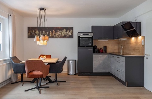 Arnoldstein Apartment | Geräumige 4-personen-wohnung mit 2 Schlafzimmern, Bad und Separatem WC