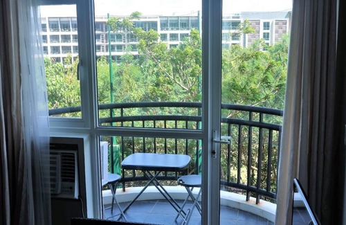 Yapak Apartment | Gerbi's Condoplace at Oceanway Residences Boracay