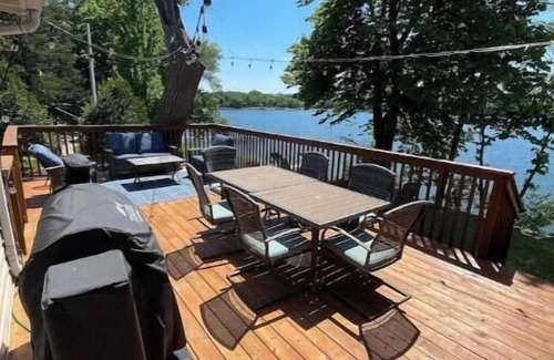 Elysian House | German lake Family Adventuresnn