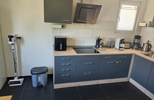 Iversheim Apartment | Gesamte Ferienwohnung Elya