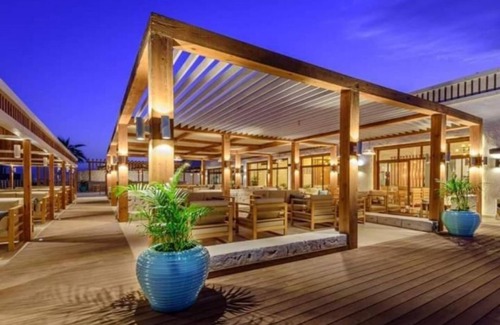 Faisal Ski Chalet | Get refreshed with a Sip of Salt and a Kiss of Sun at Salty life Chalet - Azha!