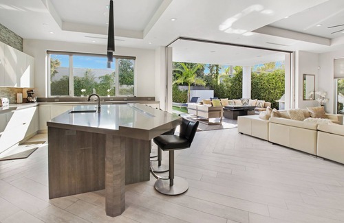 La Brea House | Getaway in Los Angeles