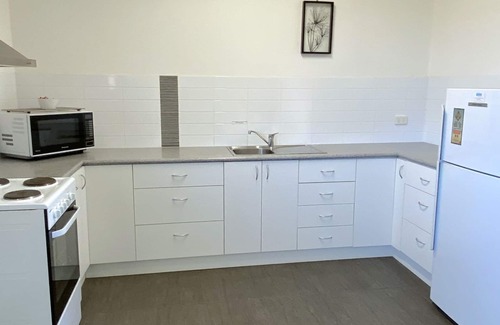 Exmouth Apartment | Getaway Villas Unit 38-2 - comfort on a budget