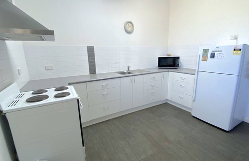 Exmouth Apartment | Getaway Villas Unit 38-11 - comfort on a budget