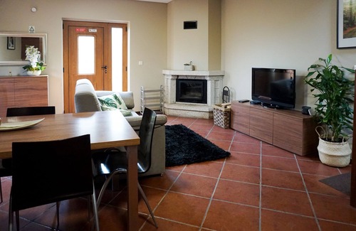 Rio Caldo House | Geyra - Gerês Nature Home