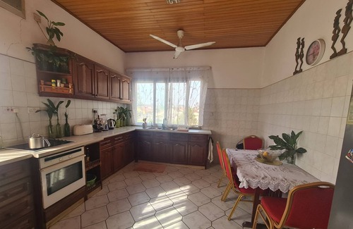 Teshie Apartment | Cozy 2 Bedroom Holiday Apartment