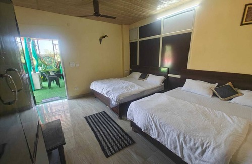 Mussoorie Bed & Breakfast | GHAI'S SUNRISE HOMESTAY