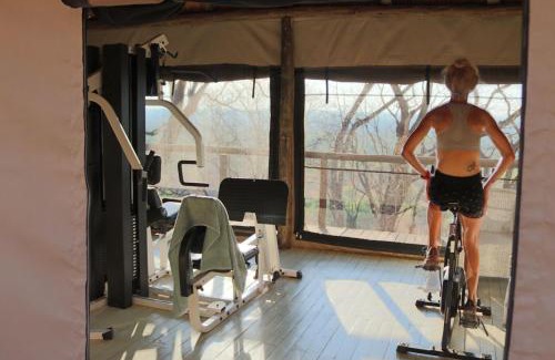 Savuti Cabin | Ghoha Hills Savuti Lodge