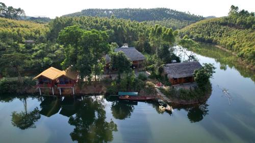 Ngoi Tu House | GiangTien Homestay ThacBa - Bungalow
