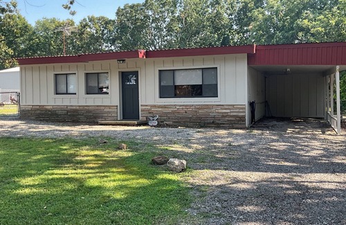Wagoner House | Gibson Getaway- Relax and Unwind
