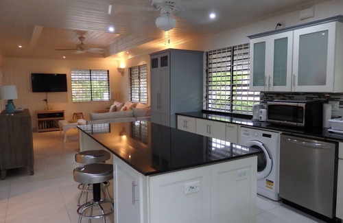 Sandy Lane Villa | Giggles - Beautiful Bajan Villa with Private Pool