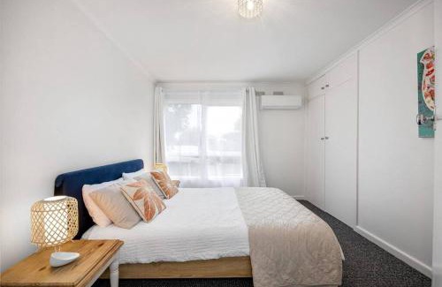 Somers House | Gigglewiggy - Beach house wrapped in nature