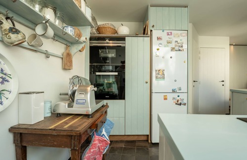 Vlissegem House | Gigi - quit and rustic cottage by Interhome