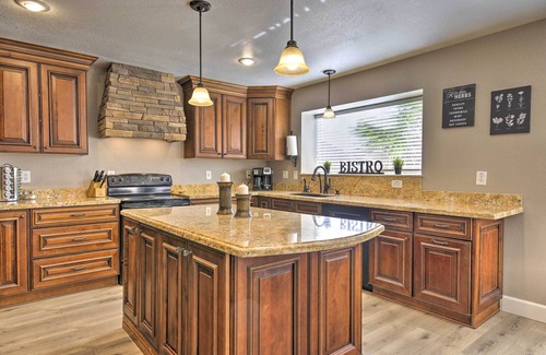 Val Vista House | Gilbert Group Getaway: 3 Mi to Dtwn