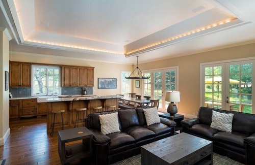 Sun Valley House | Gimlet Family Home | Close to Lift with Hot Tub!