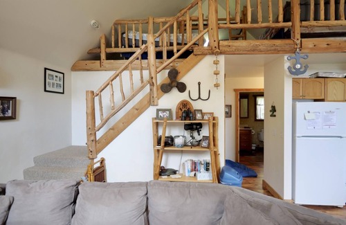 Drummond Island House | Gin Mill on Drummond Island