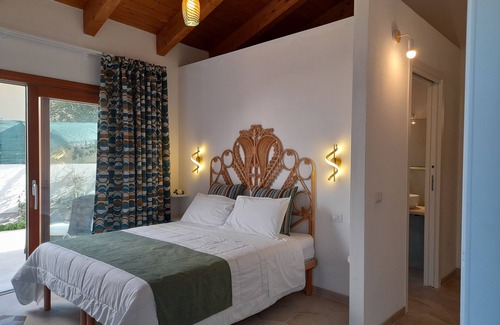 Riola Sardo House | Girasole Boutique B&B
