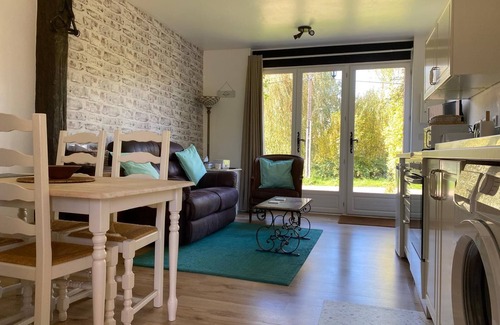 Essey Cottage | Gite 2 - Maison De L'Etang