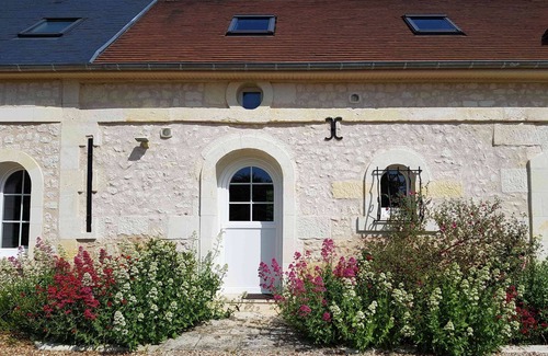 Vallieres-les-Grandes House | Gîte 2 pers. near Zoo-Parc BEAUVAL, Amboise, in the heart of the Loire castles,