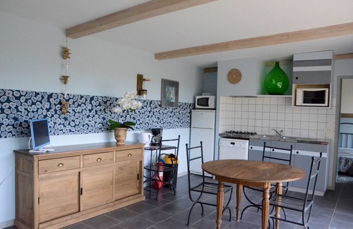 Les Vans House | Gite 4/6 Personnes Dans Village de Gites Familial