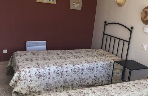 Les Vans House | Gite 4/6 Personnes Dans Village de Gites Familial