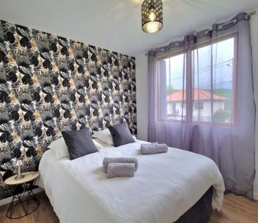 Ornans House | Gite au Doubs Chalet