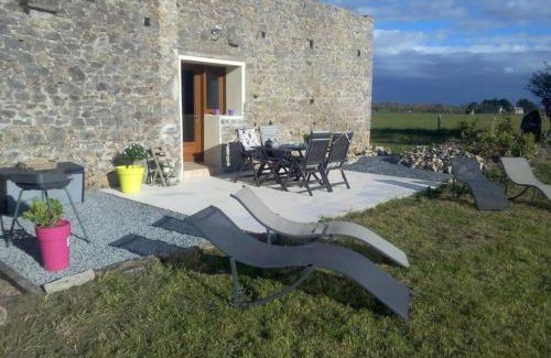 Montmartin-sur-Mer House | Gite au pied des dunes, 200m de la plage
